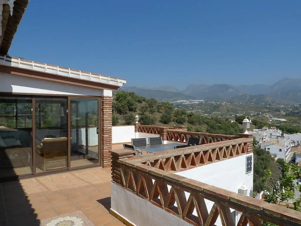 Balcon De Punta Lara Villa Nerja 0*,